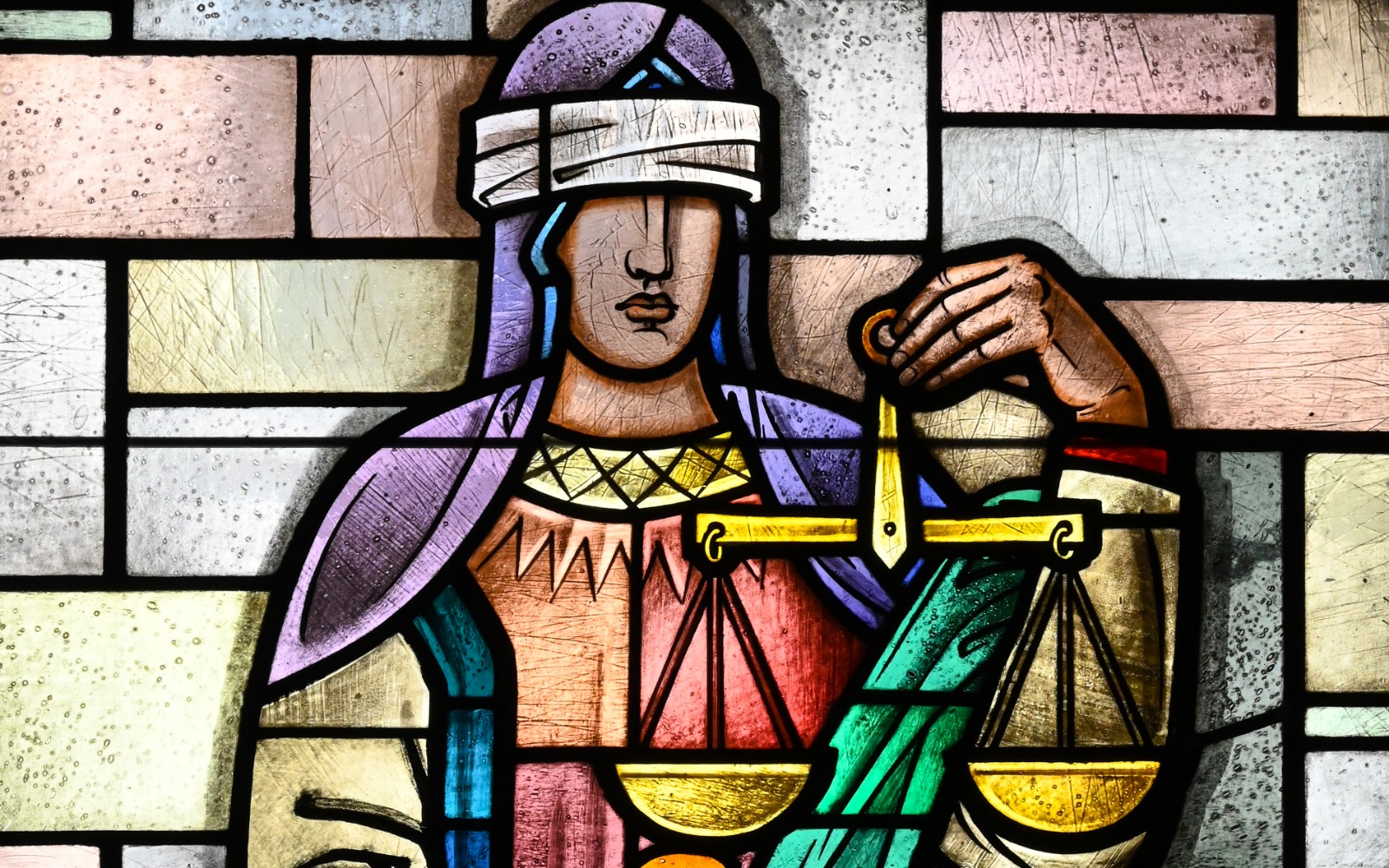 Министерството на правосъдието предлага проект за защита от SLAPP делата